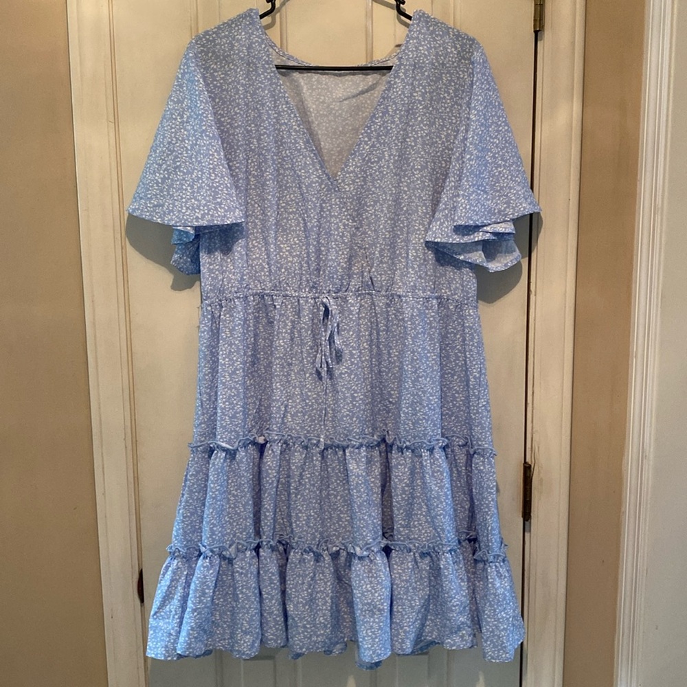 Blue and white print design butterfly sleeve dress